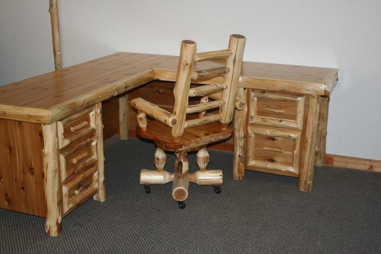 Cedar Log Desk Barn Wood Furniture Rustic Barnwood And Log