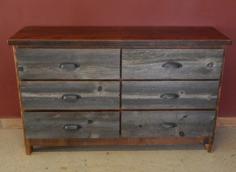 Weathered Gray Wood Six Drawer Dresser | Vienna Woodworks Weathered Gray Wood Six Drawer Dresser | Vienna Woodworks