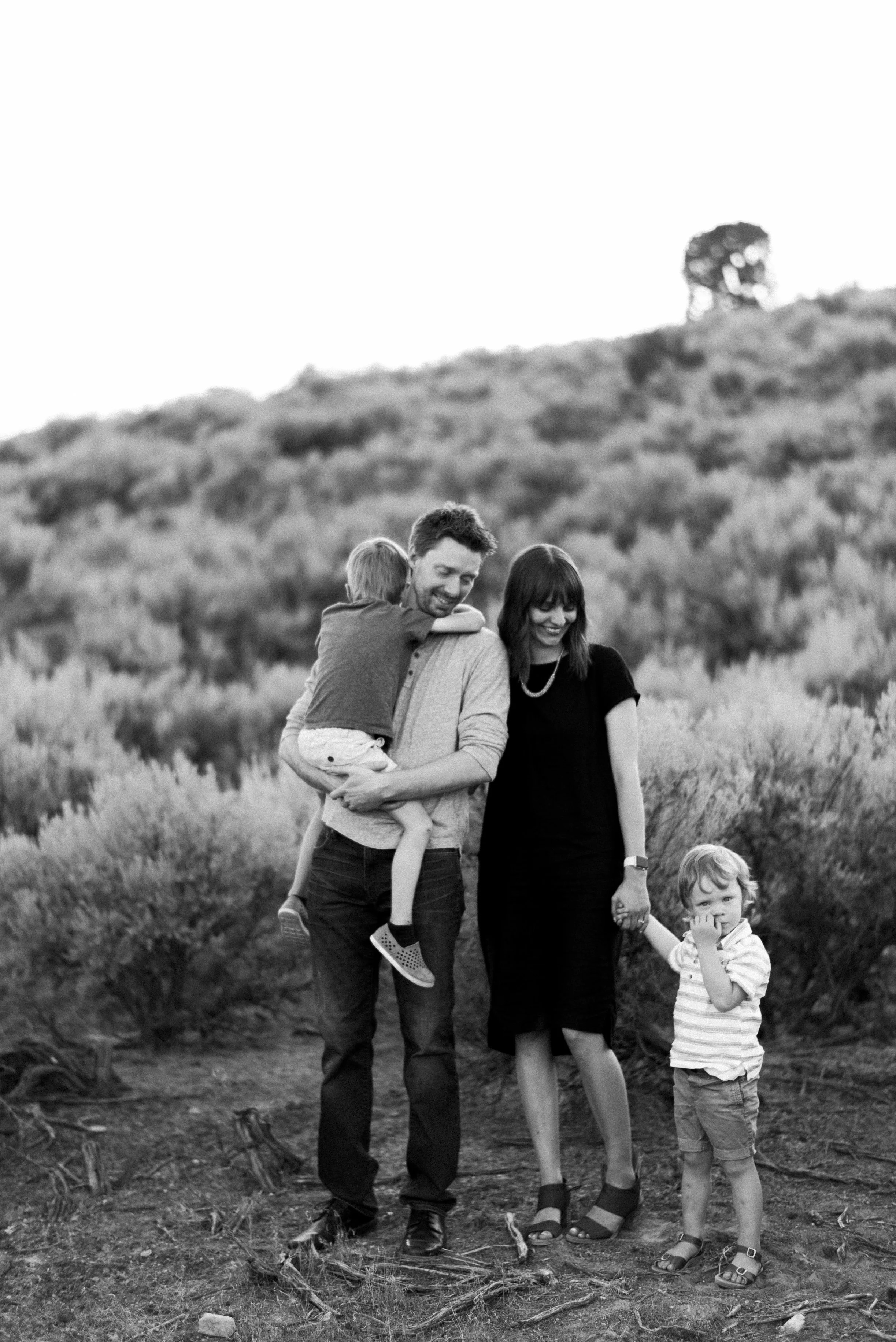 desert family photos utah alyssa sorenson-20.jpg