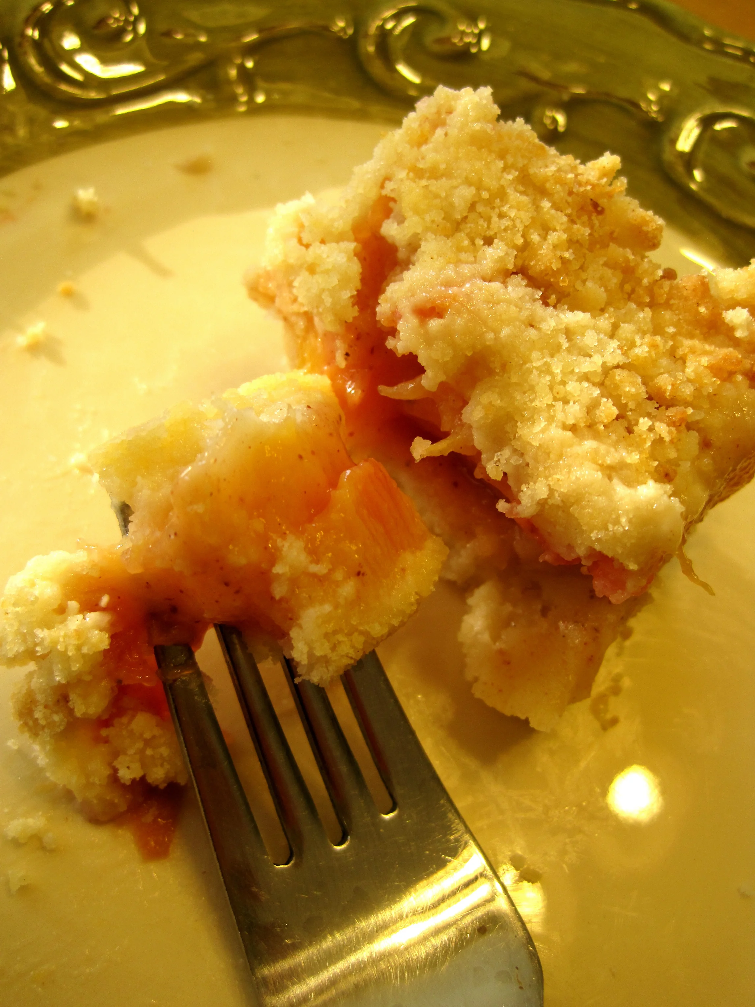 Peach Crumble Bars