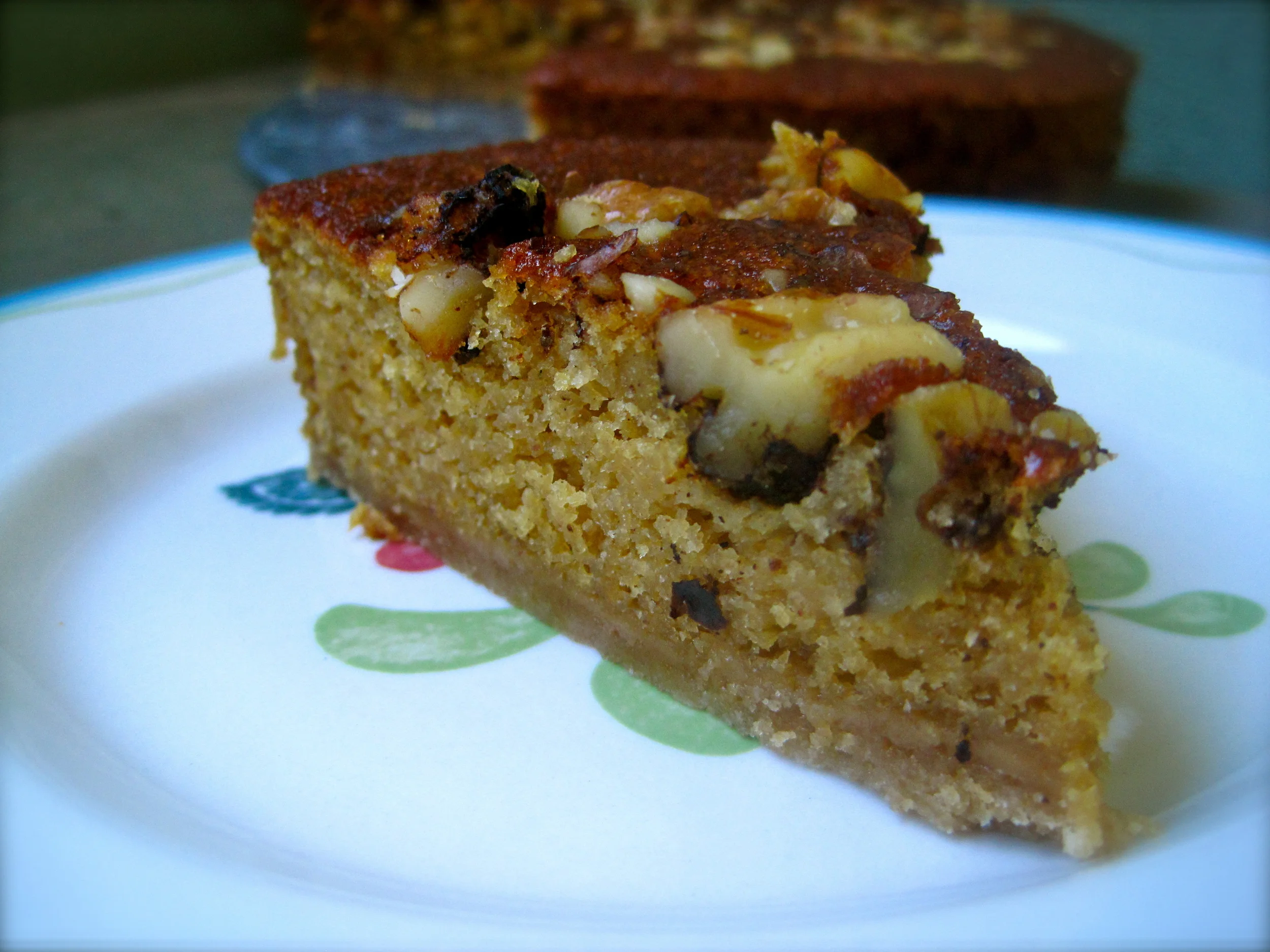 Armenian Nutmeg Cake {Daring Bakers}