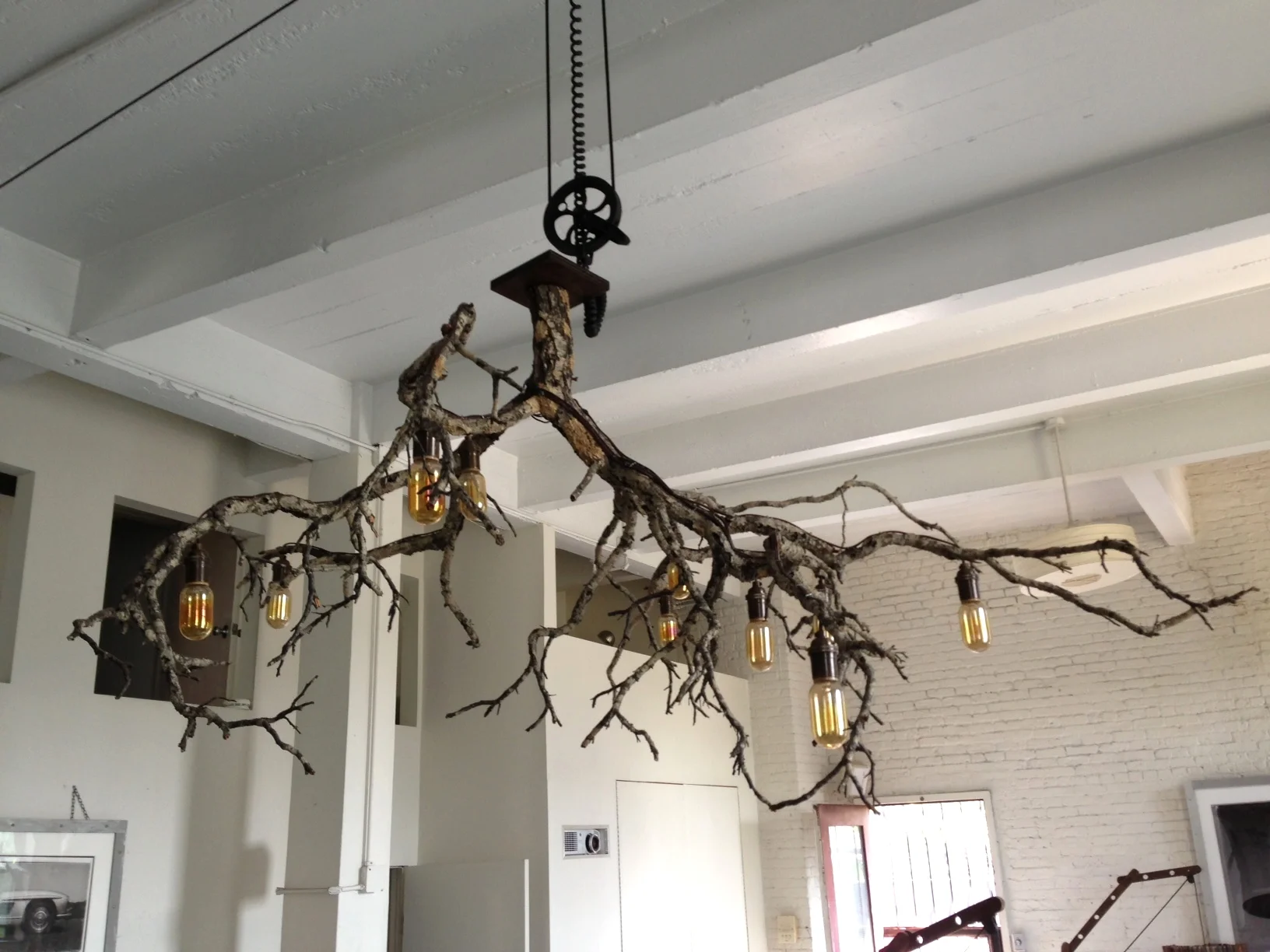 twig chandelier.JPG