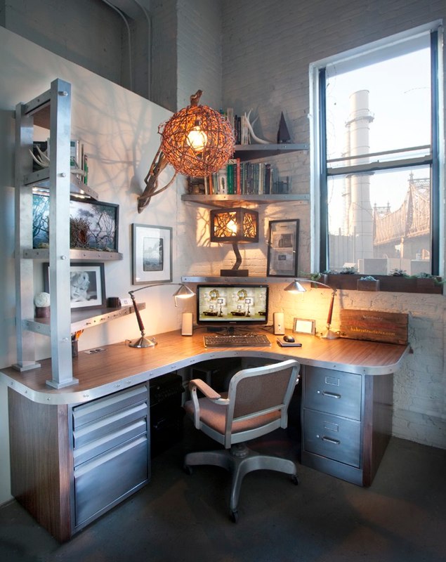Finished Desk.jpg
