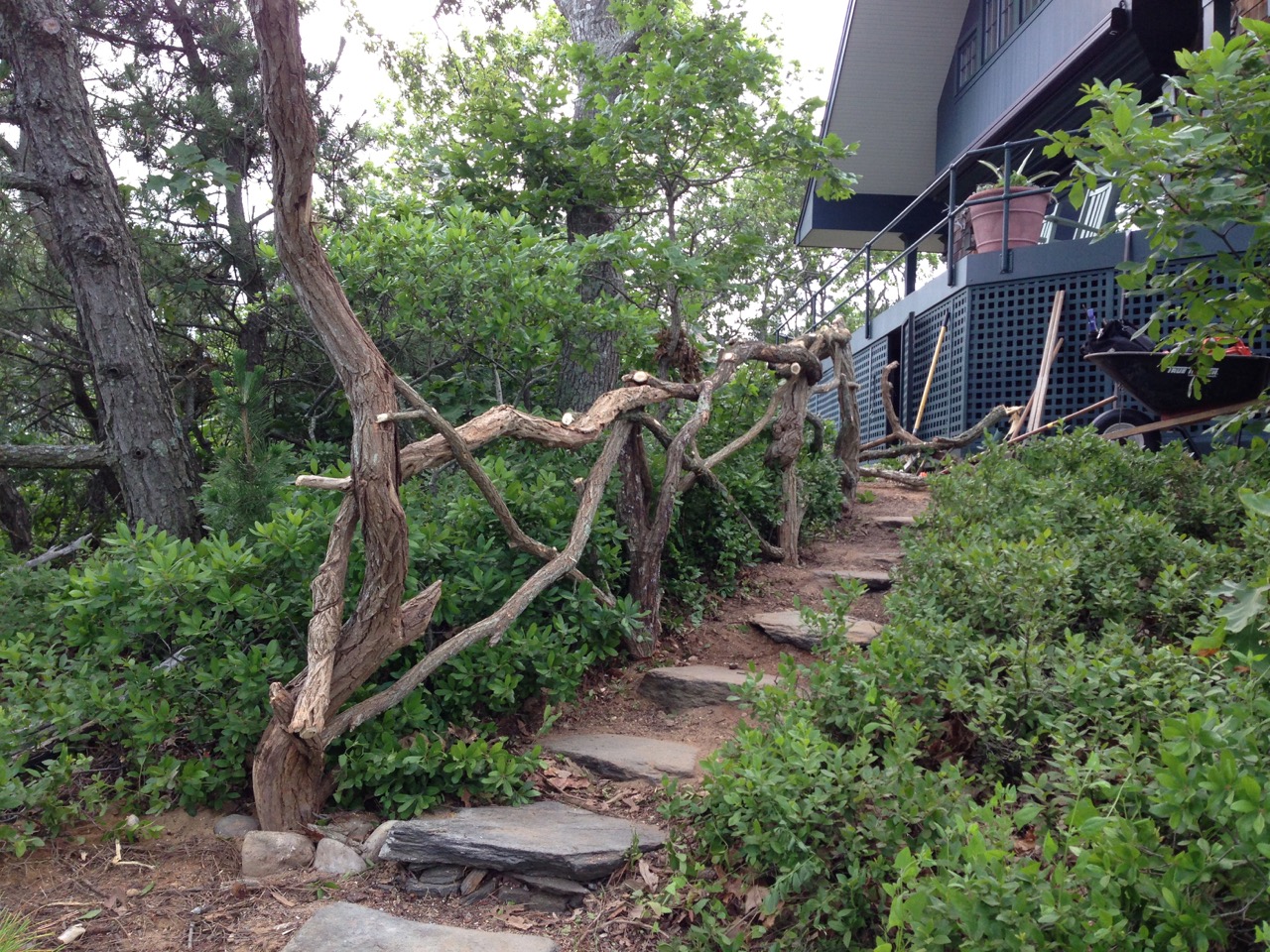 Locust Railing 2.jpg