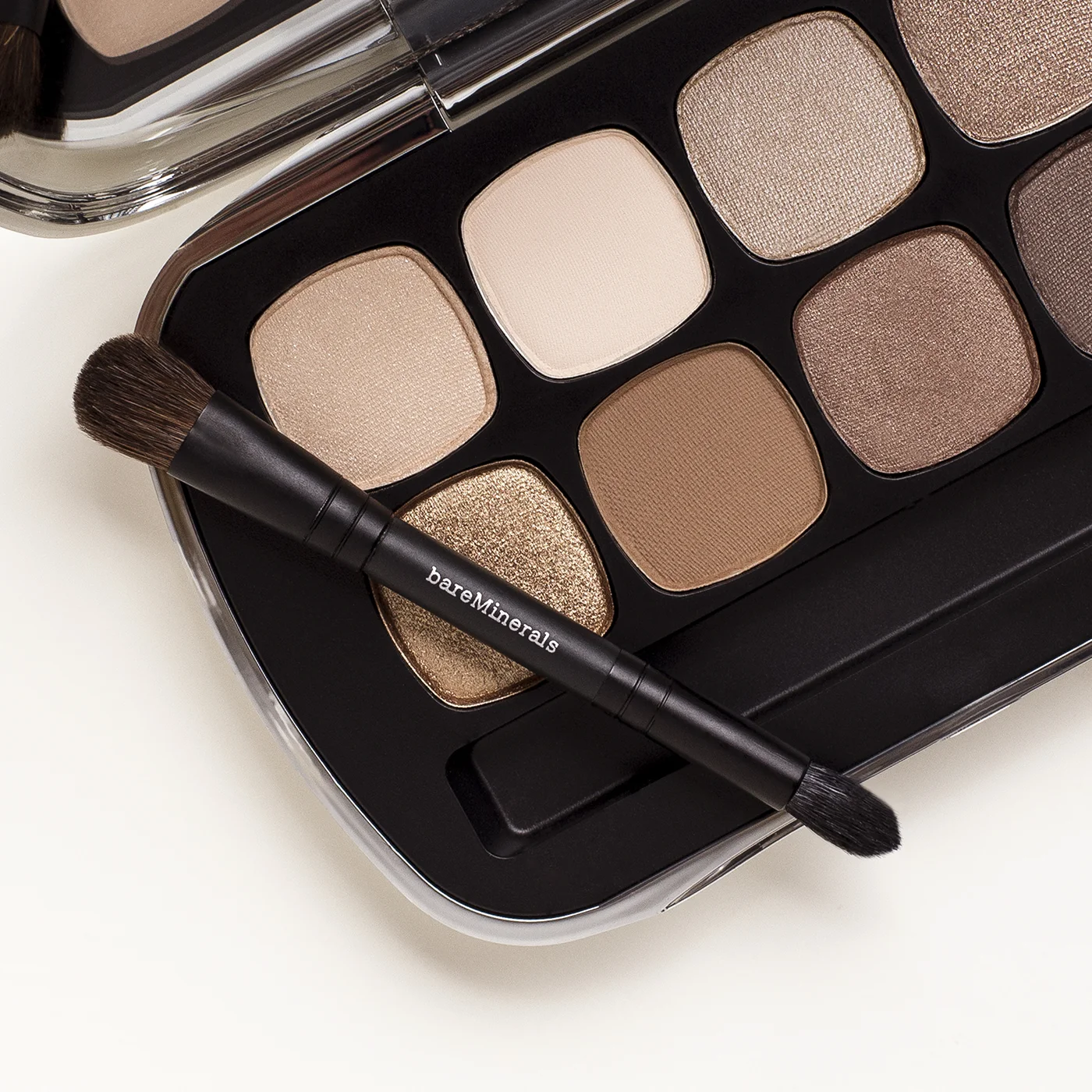 READY8.o_ProductCloseUp.jpg