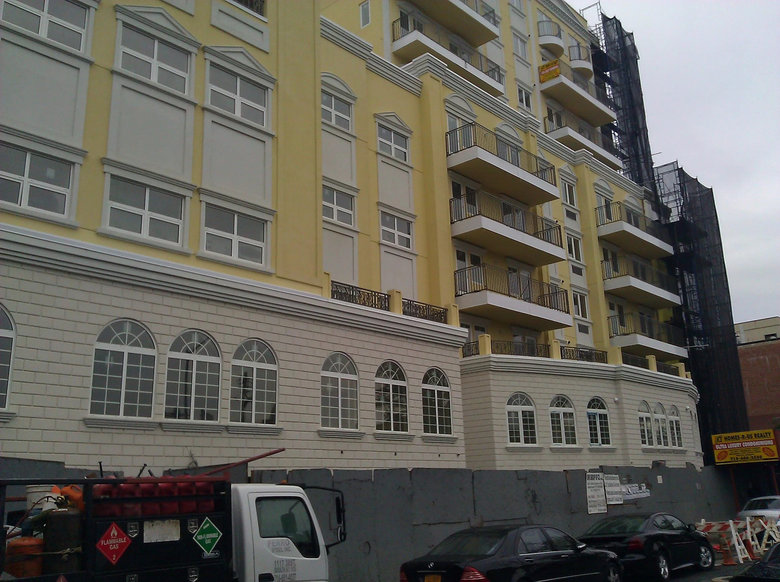   Mixed use commercial and residential complex    Installed multi apartment access control and&nbsp;intercom system    CCTV cameras installation  