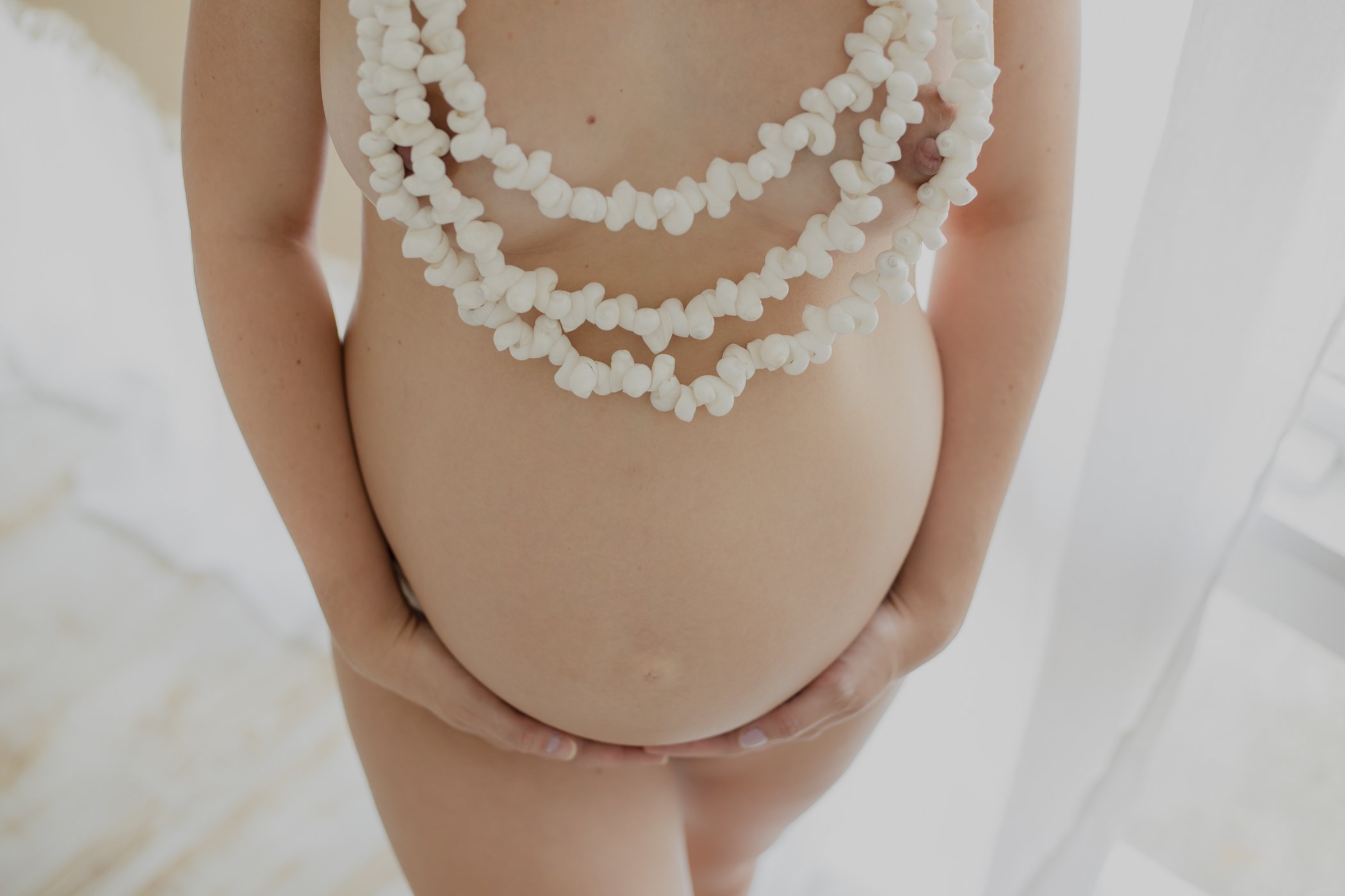 LBPH_055_BW_PREG.JPG