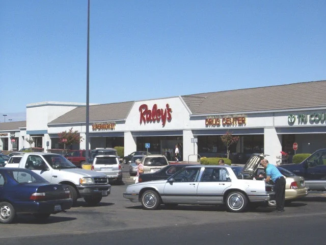 Red Bluff Shopping Center