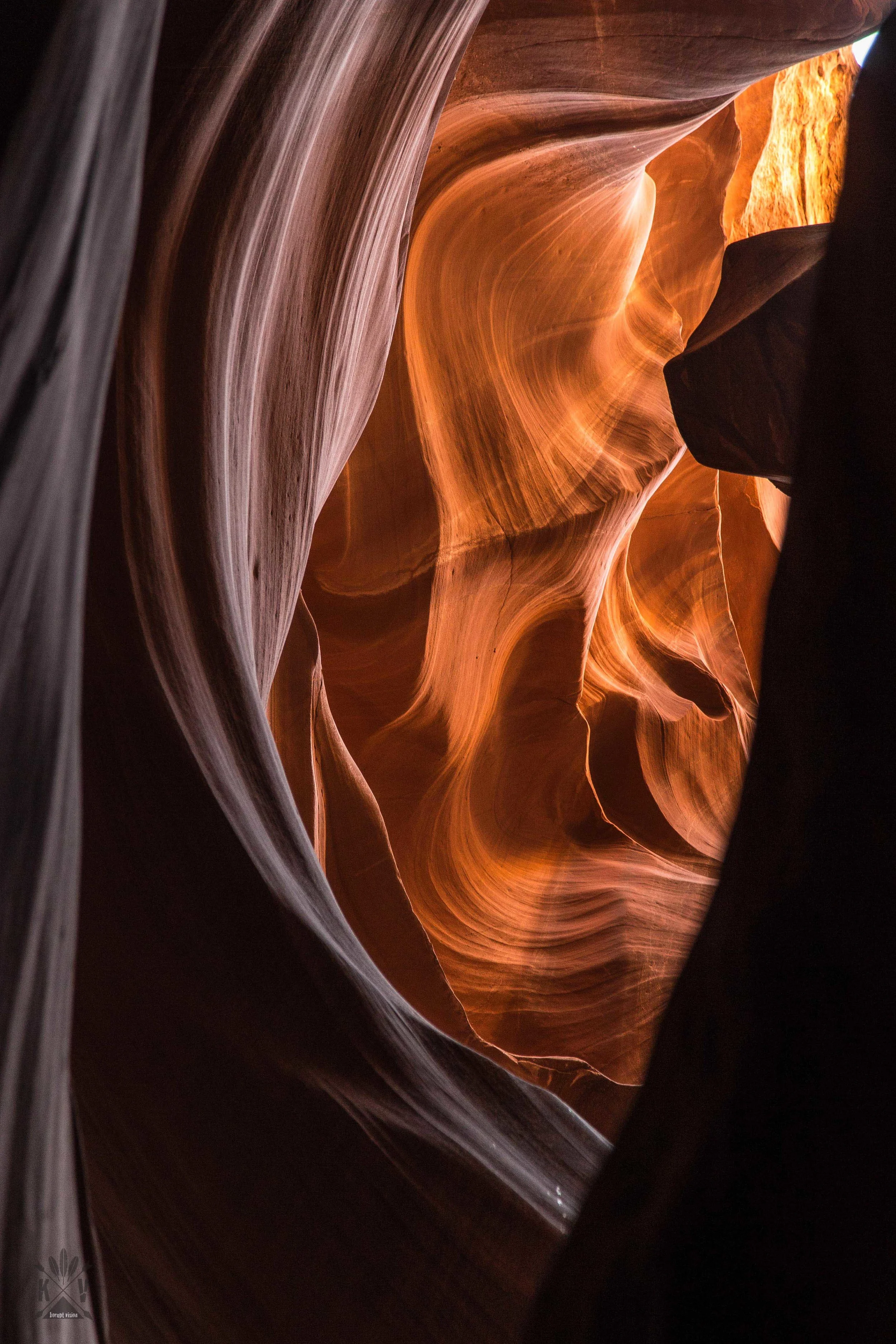 The Womb - Upper Antelope Canyon