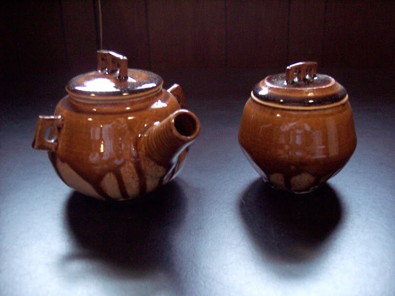 Turkish Amber Teapot with Tea Caddy 