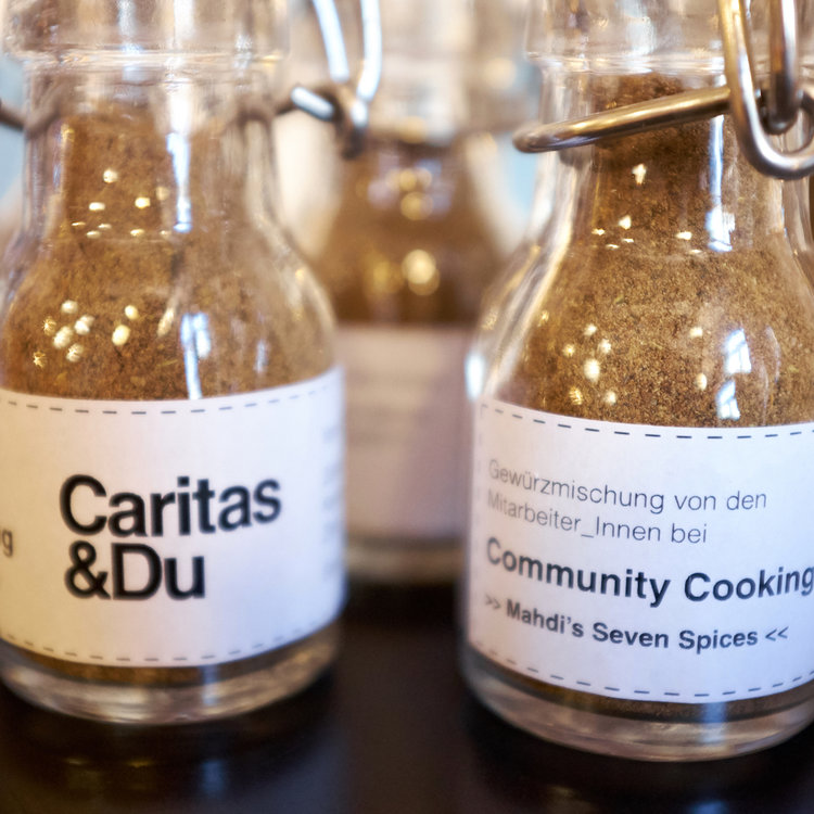 Community+Cooking+-+Seven+Spice+-+Photo+The+Good+Tribe.jpg