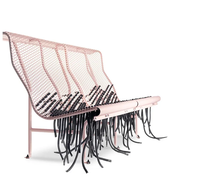 Remake Catalano Bench von Oscar Tusquets Blanca