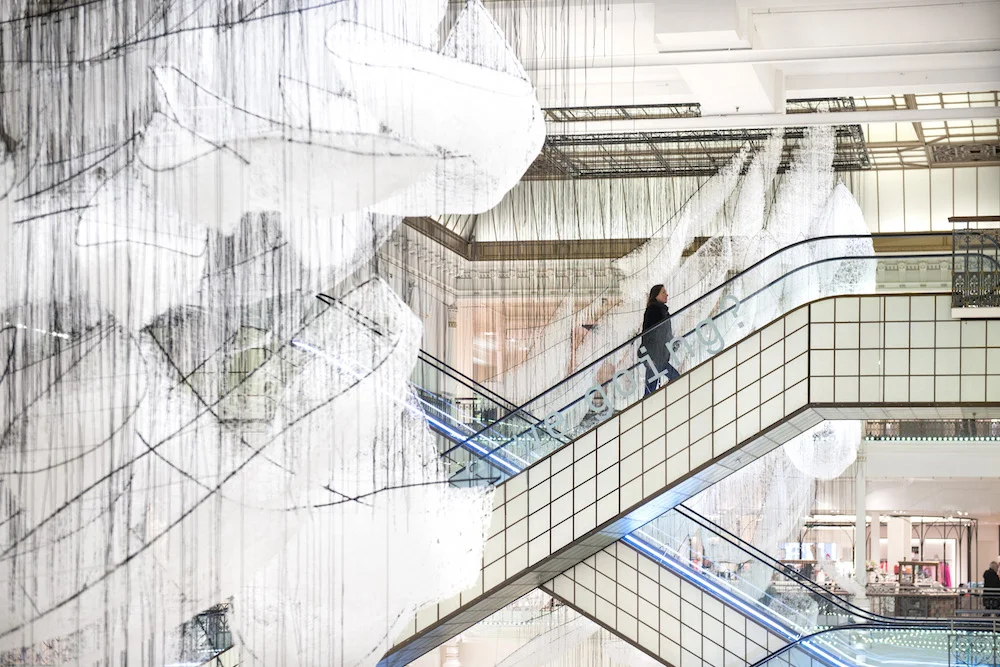 Chiharu Shiota im Le Bon Marche