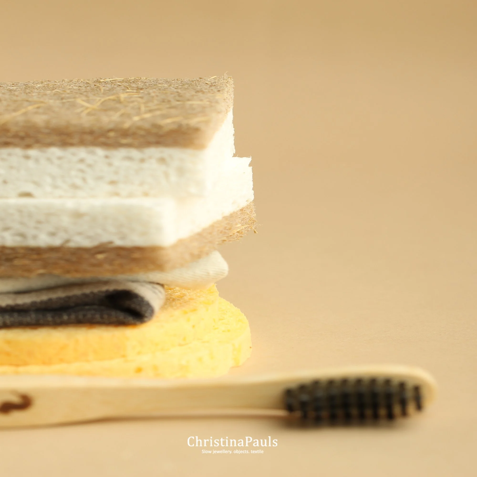 Professionelle Schmuckreinigung und Auffrischung Schwarzruthenierung