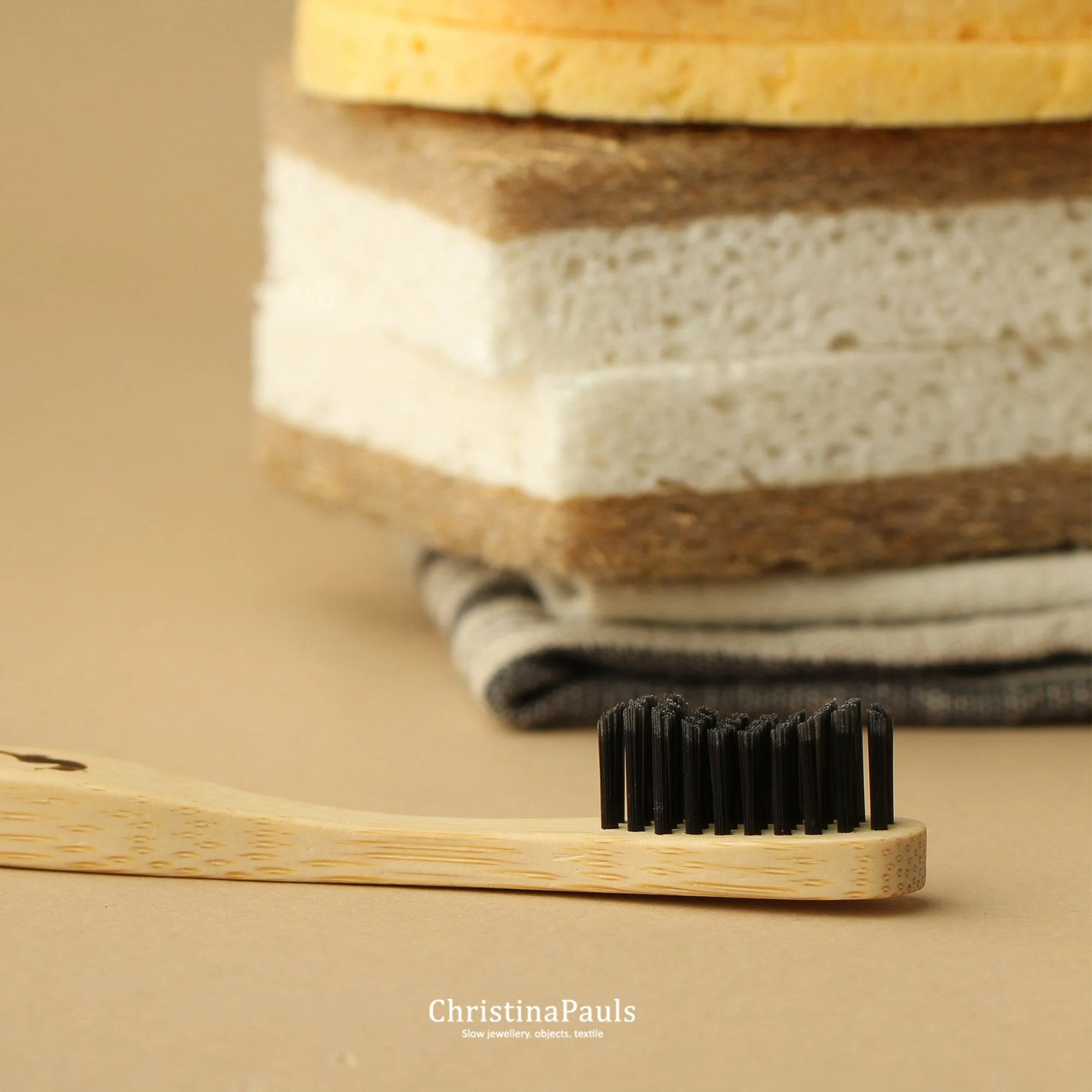 Professionelle Schmuckreinigung für Silberschmuck und Feinversilberung