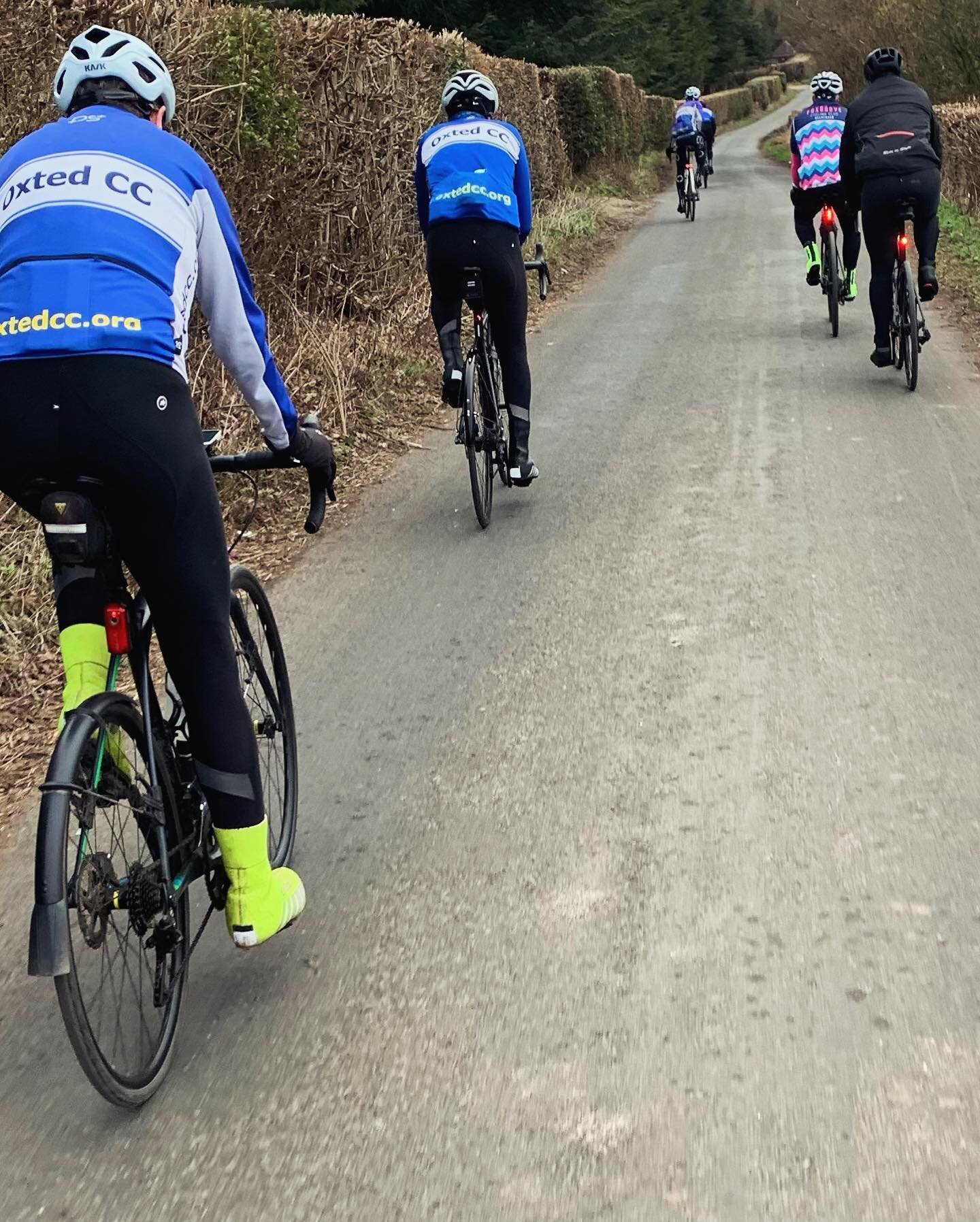 Foxgrove CC merges with Oxted CC on Pilgrims Way one February morning #roadcycling #pilgrimsway #kent #westerham #westerhamhill #rodbike #clubcycling #february #englishcountryside #countrylanes