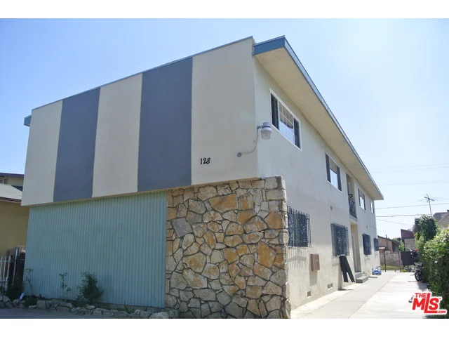 15-898469_a86cc0a2-bd81-45ba-bed1-6745ef8d4316.jpg