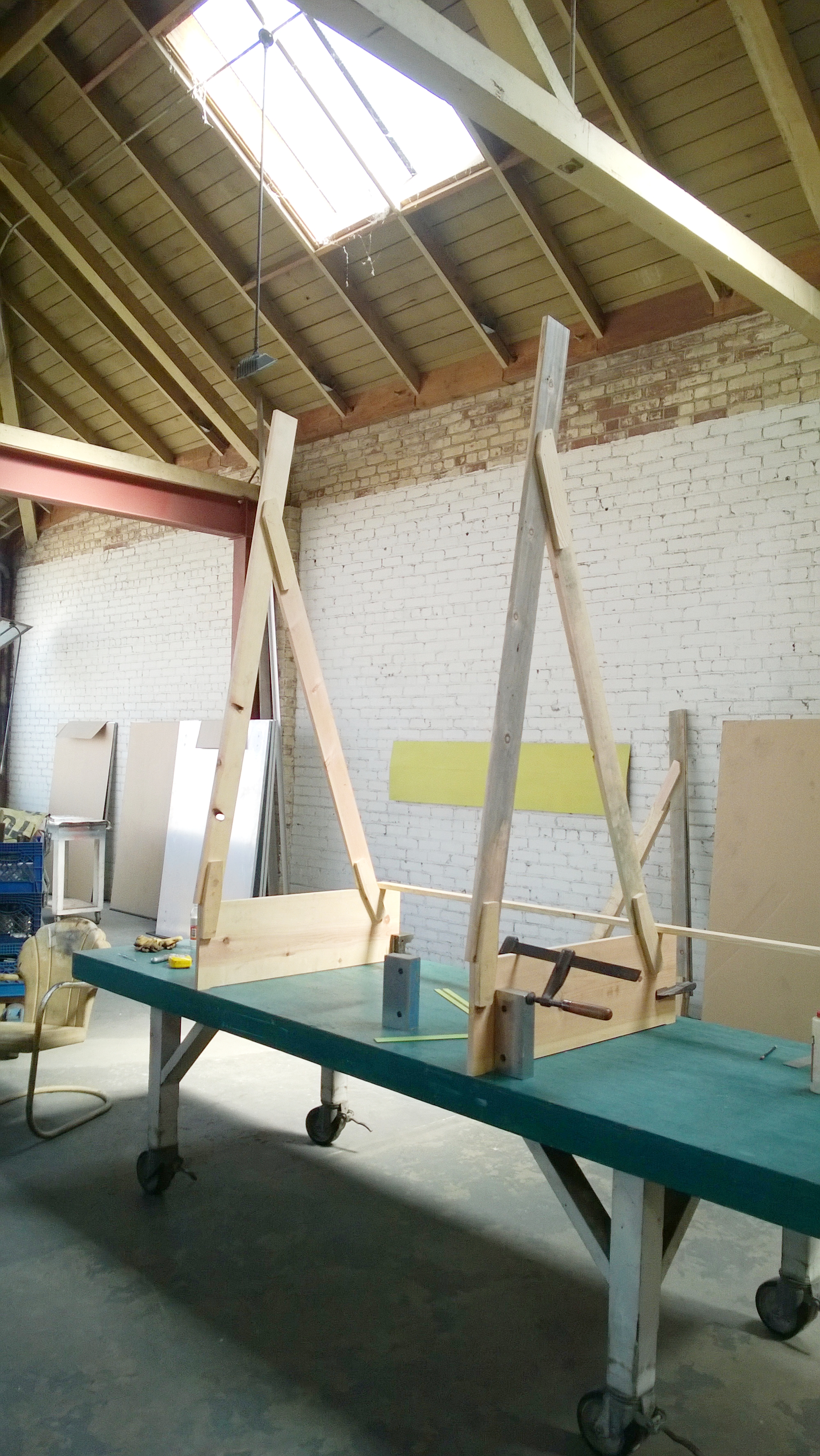  Building the easel&nbsp; 