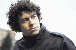 Declan O’Rourke to perform at Dolans Warehouse in December