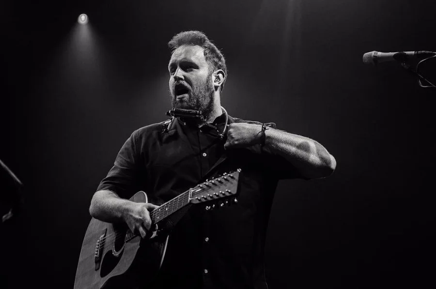 Gavin-James1.jpg