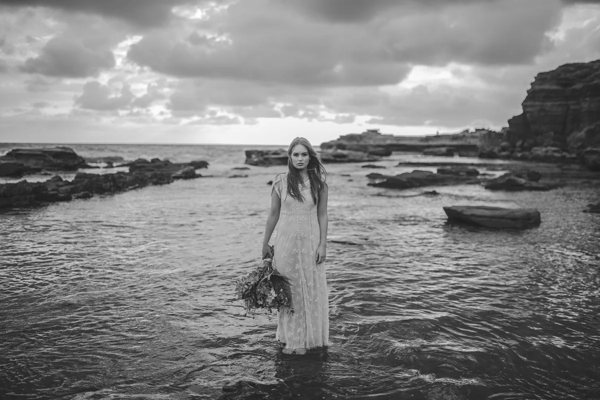 Jaimee_Bridal_Winter_Alana Taylor Photography-9.jpg