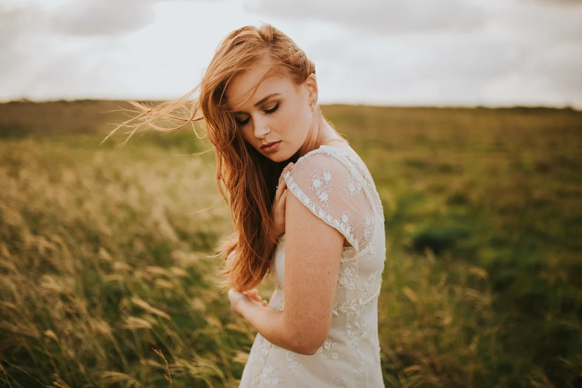 Jaimee_Bridal_Winter_Alana Taylor Photography-21.jpg