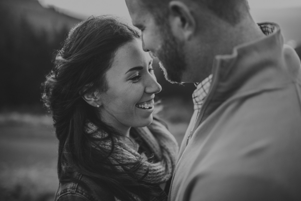 Sarah & Trent E-session-75.jpg