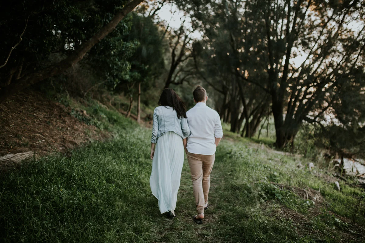 Reece & Charlotte_E-session_Lake_illawarra-12.jpg