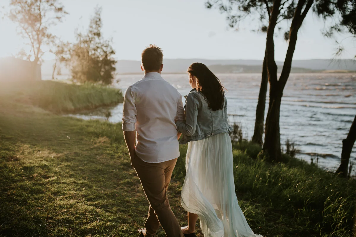 Reece & Charlotte_E-session_Lake_illawarra-25.jpg