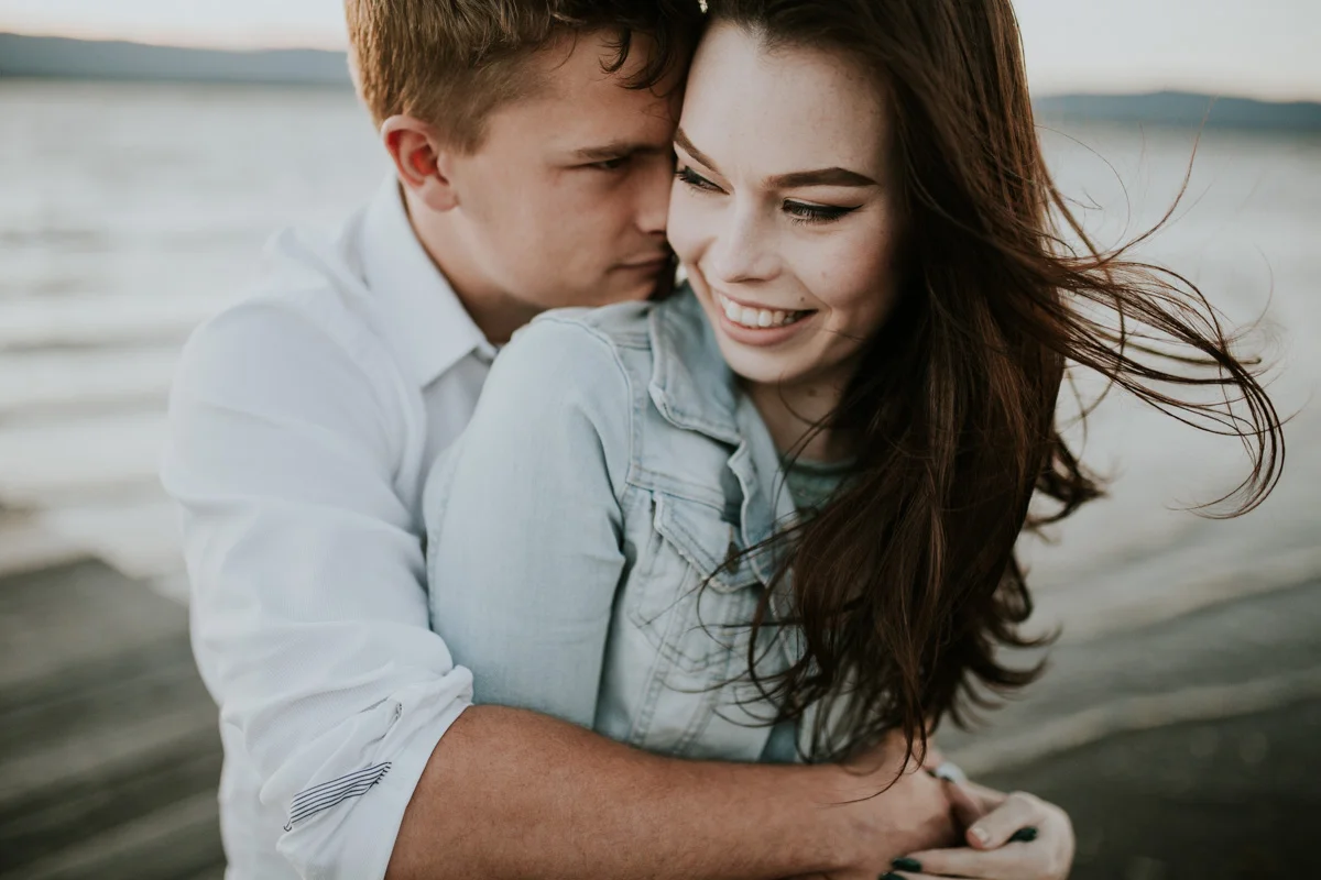 Reece & Charlotte_E-session_Lake_illawarra-79.jpg