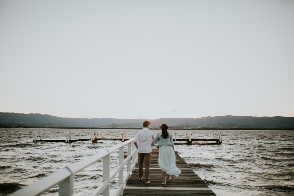 Reece & Charlotte_E-session_Lake_illawarra-92.jpg