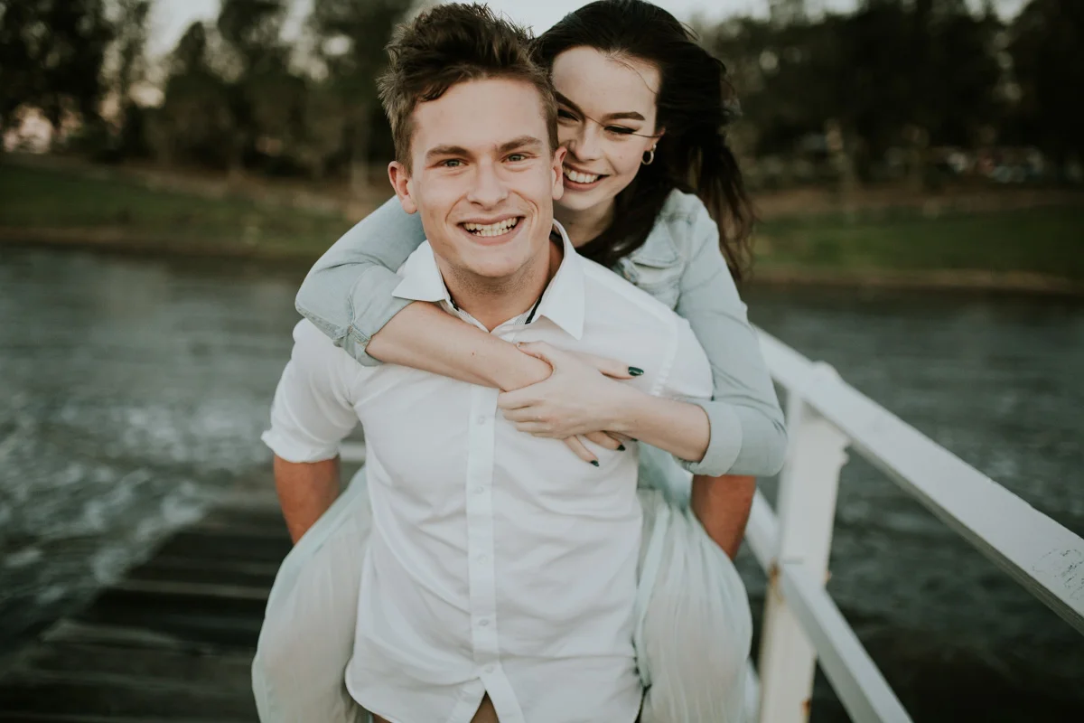 Reece & Charlotte_E-session_Lake_illawarra-108.jpg
