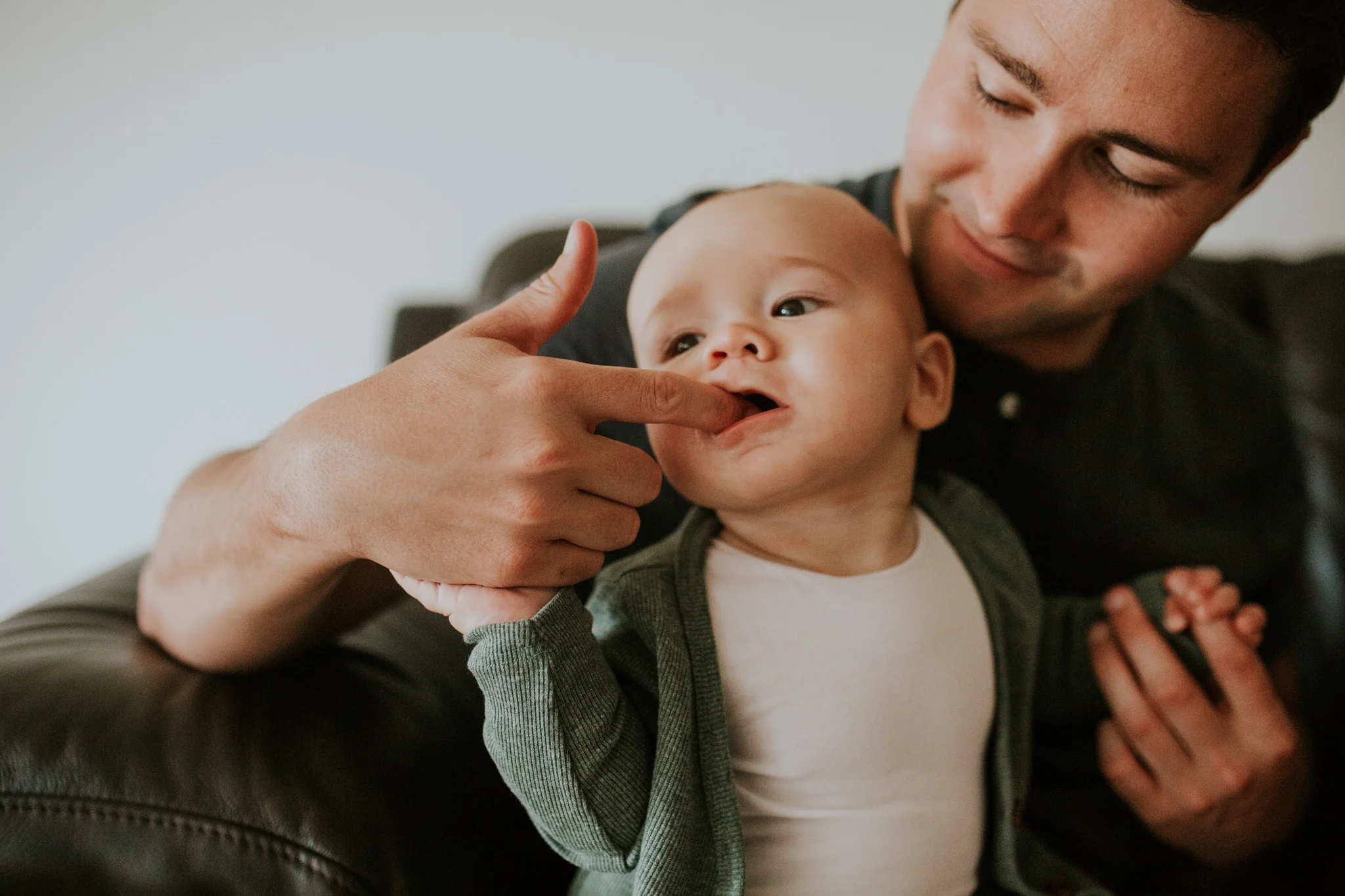 Tagg-Family-In-home-lifestyle-session-12.jpg