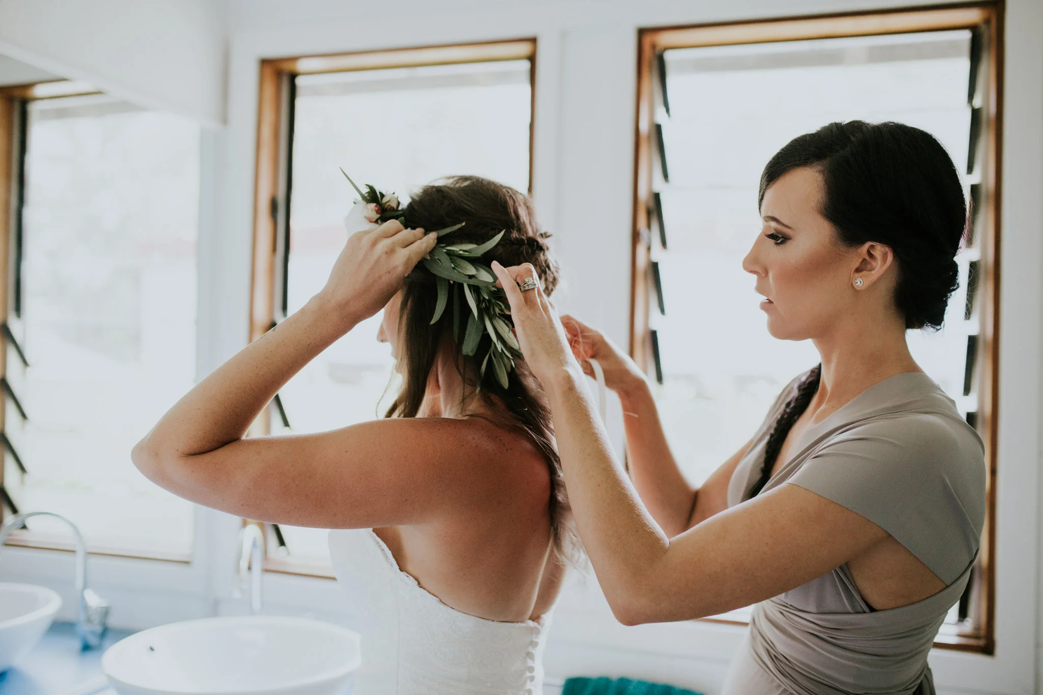 Tara_Luke_Jamberoo_Honey_farm_wedding-27.jpg