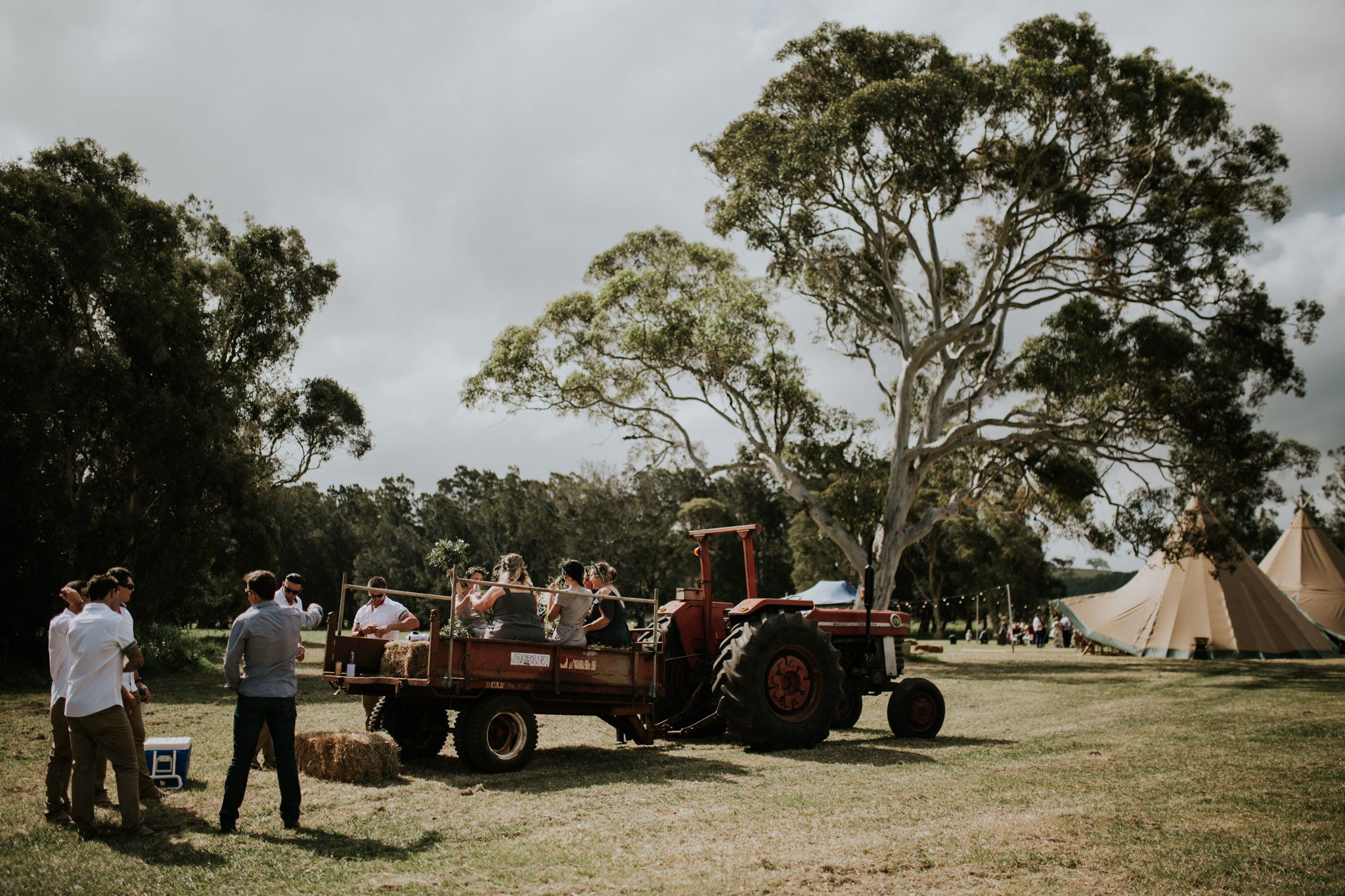 Tara_Luke_Jamberoo_Honey_farm_wedding-69.jpg