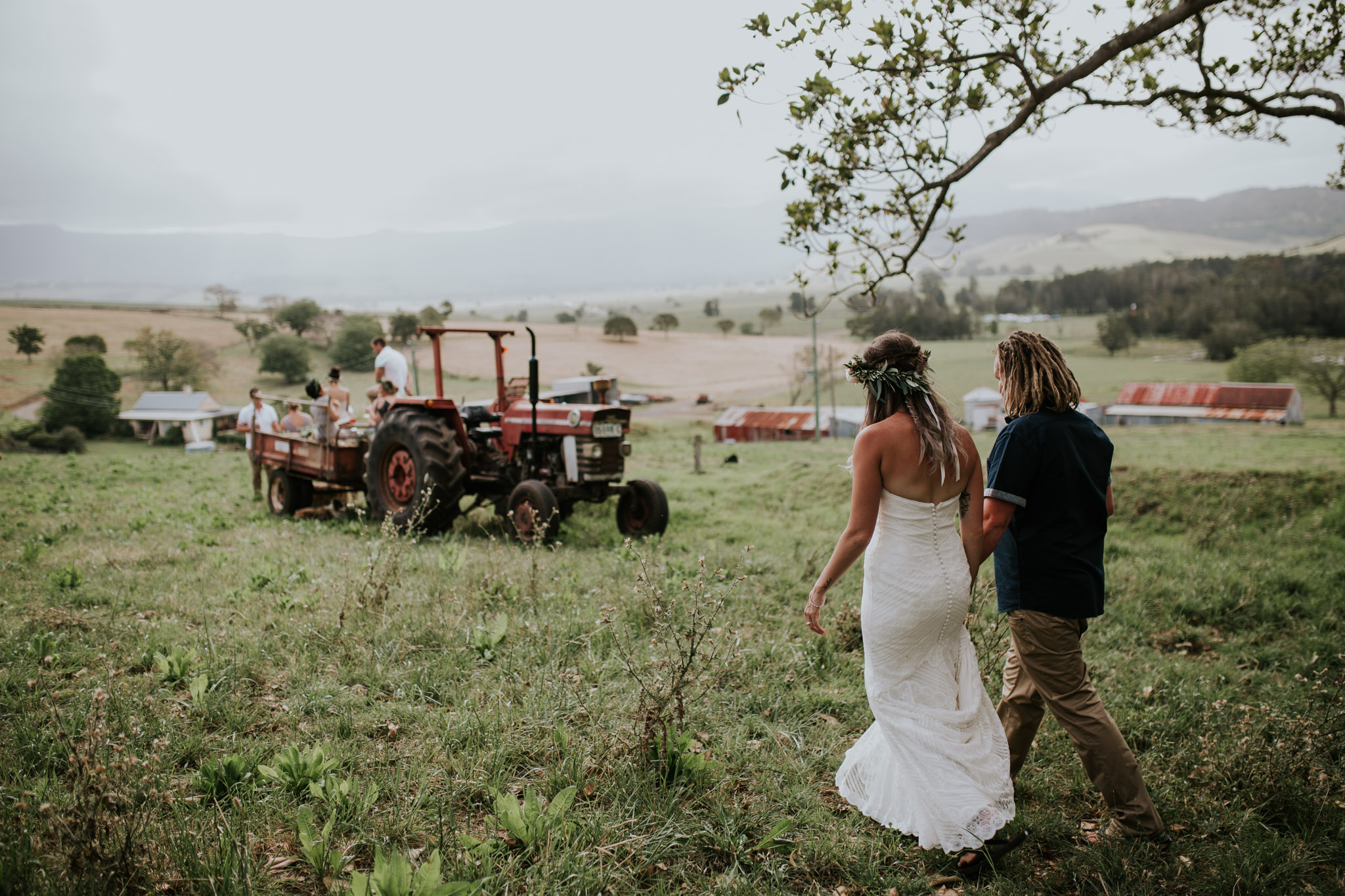 Tara_Luke_Jamberoo_Honey_farm_wedding-96.jpg