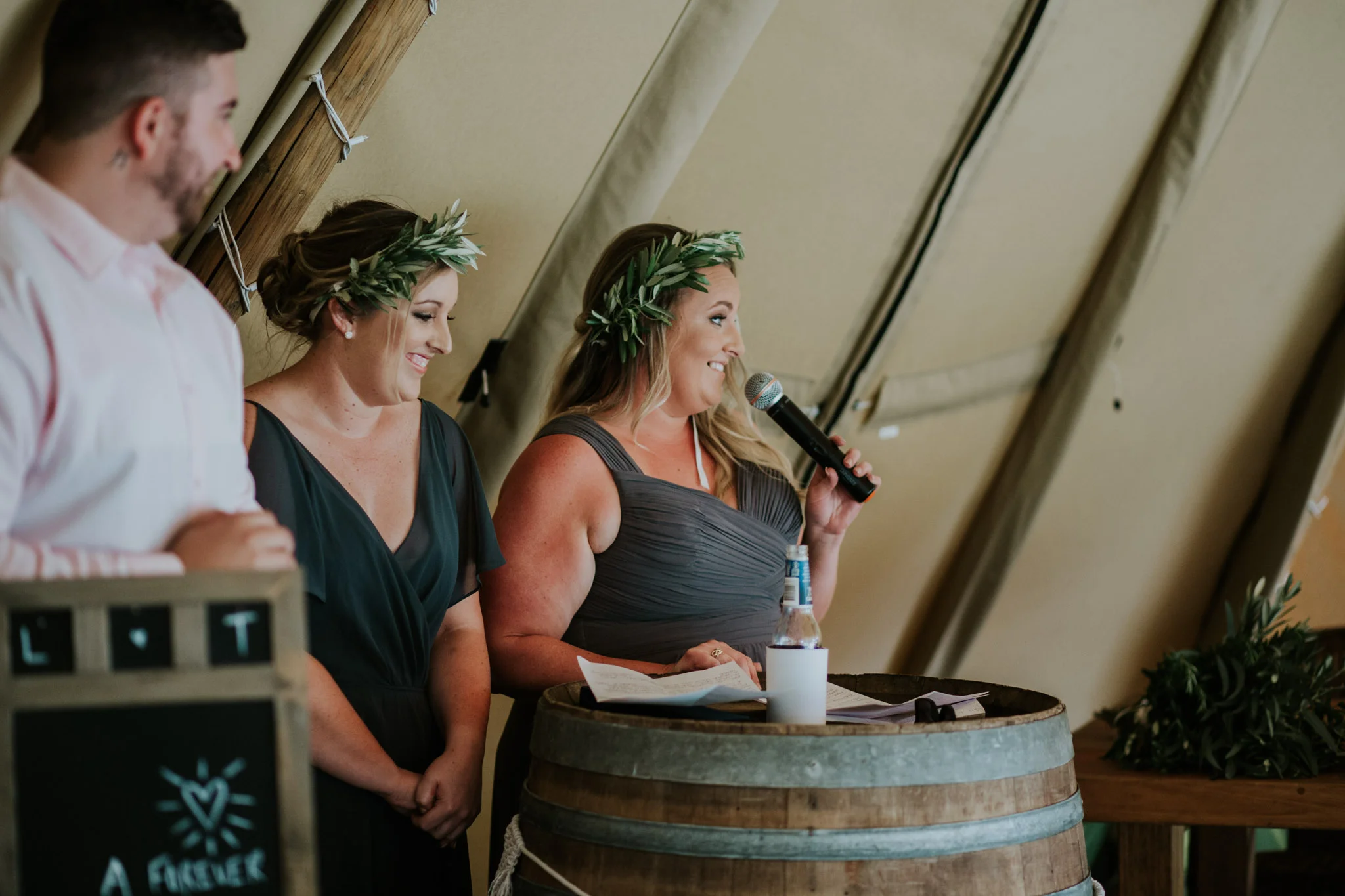 Tara_Luke_Jamberoo_Honey_farm_wedding-124.jpg