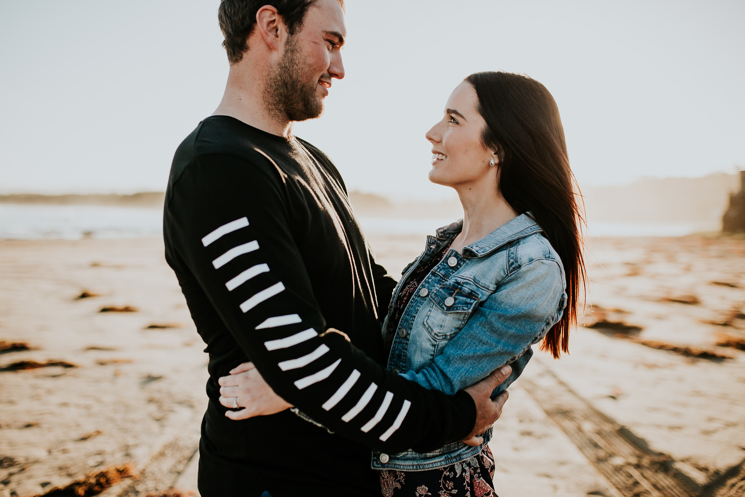 Zoe+Matt+Gerringong+beach+Engagement+Session-6.jpg