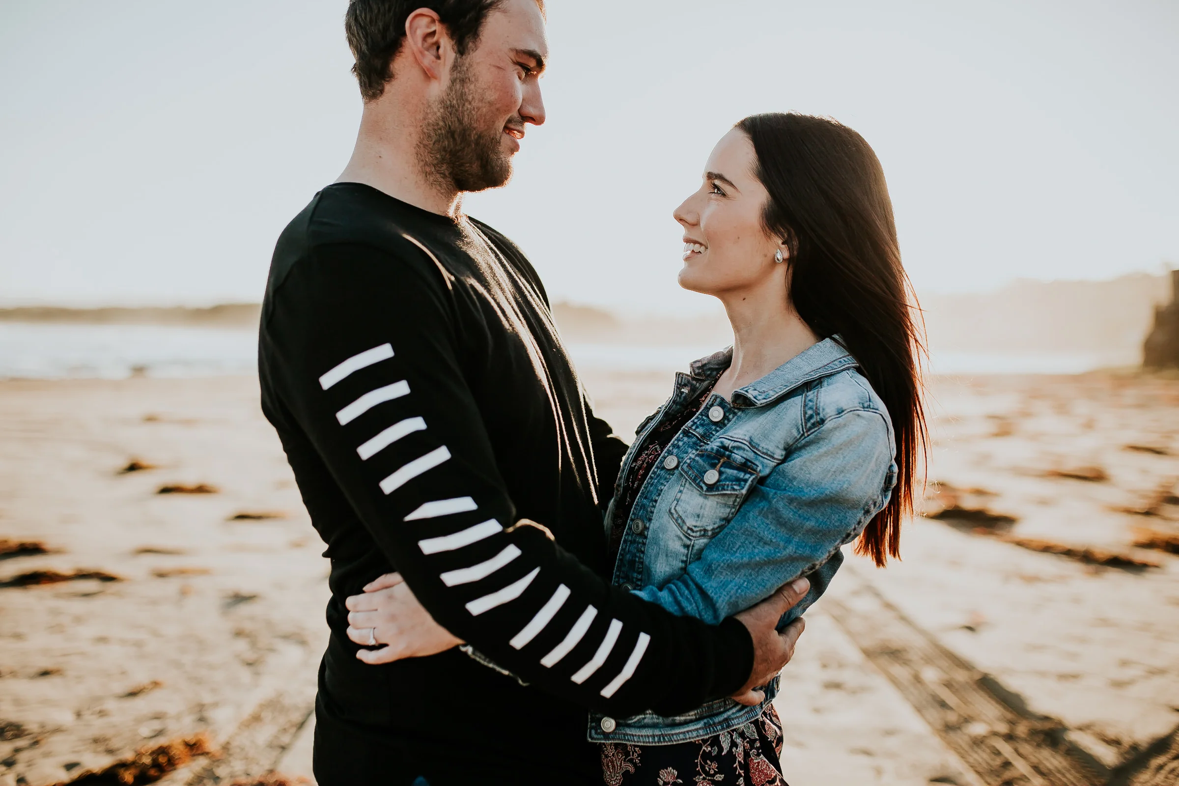 Zoe+Matt+Gerringong+beach+Engagement+Session-6.jpg
