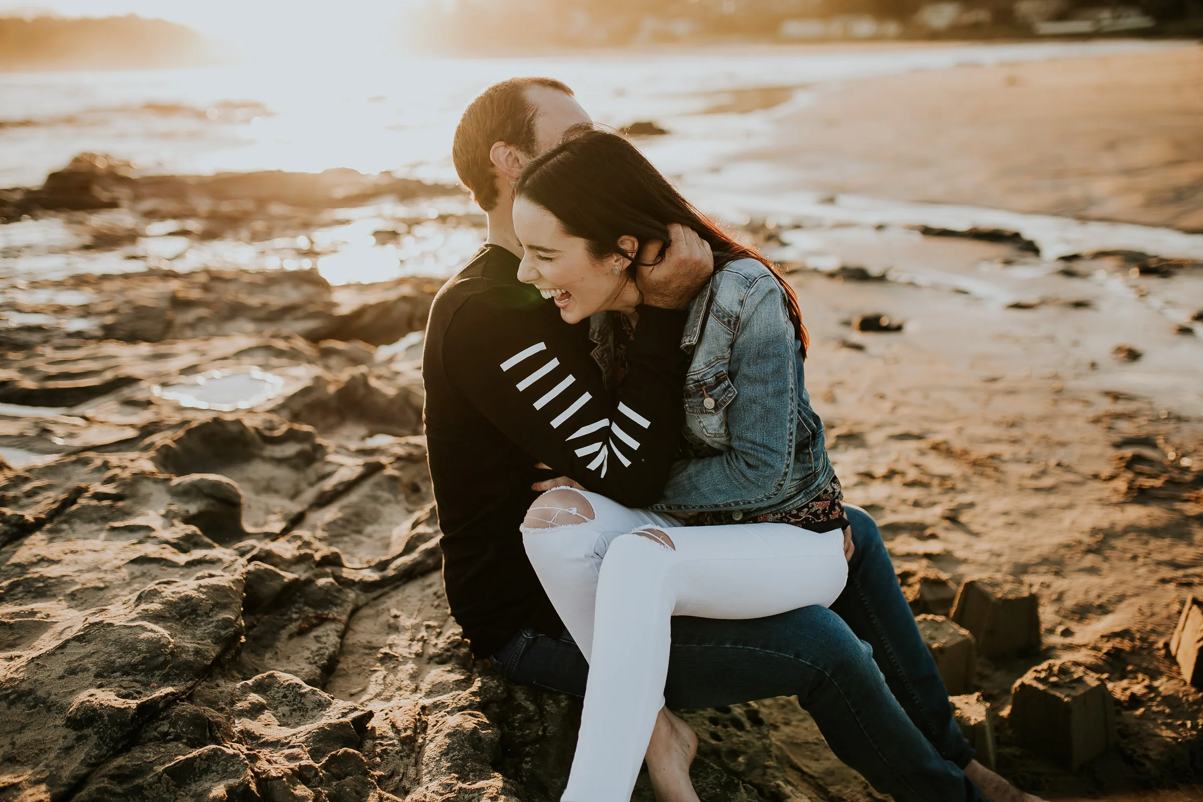 Zoe+Matt+Gerringong+beach+Engagement+Session-19.jpg