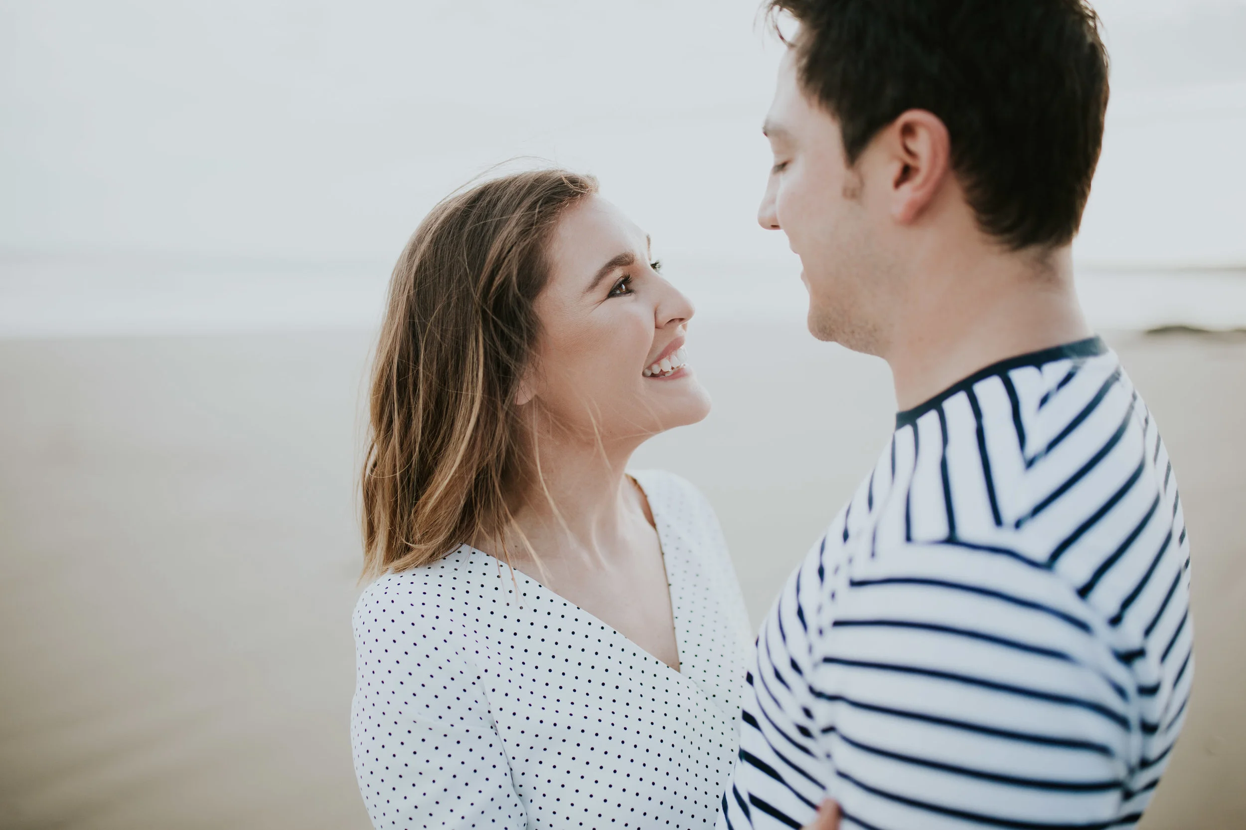 Kristen+Daniel+Engagement+Session+Portraits+Kiama+Beach-17.jpg