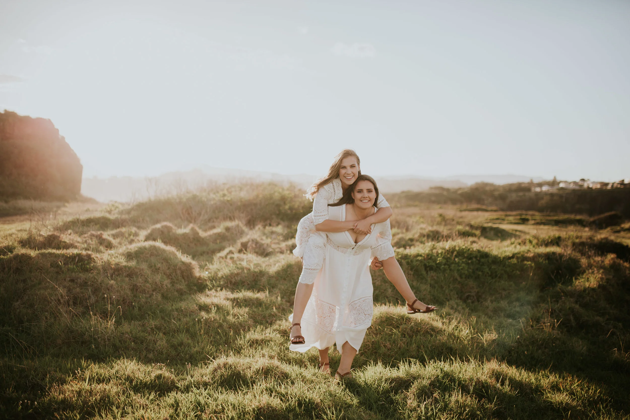 Meg+Leah+sisters+Relaxed+family+Session+Kiama+-34.jpg