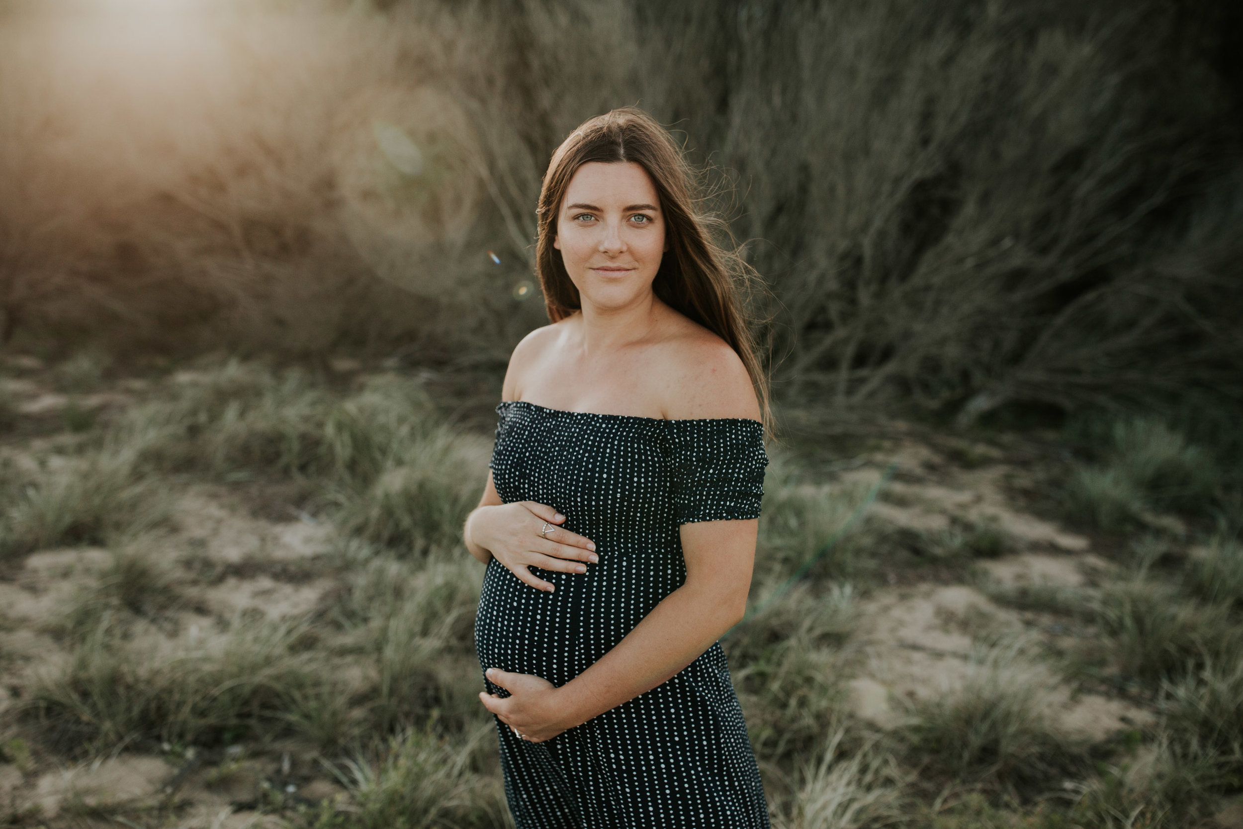 AMY+ANDREW+SHOALHAVEN+HEADS+BEACH+MATERNITY+SESSION+CANDID-8.jpg