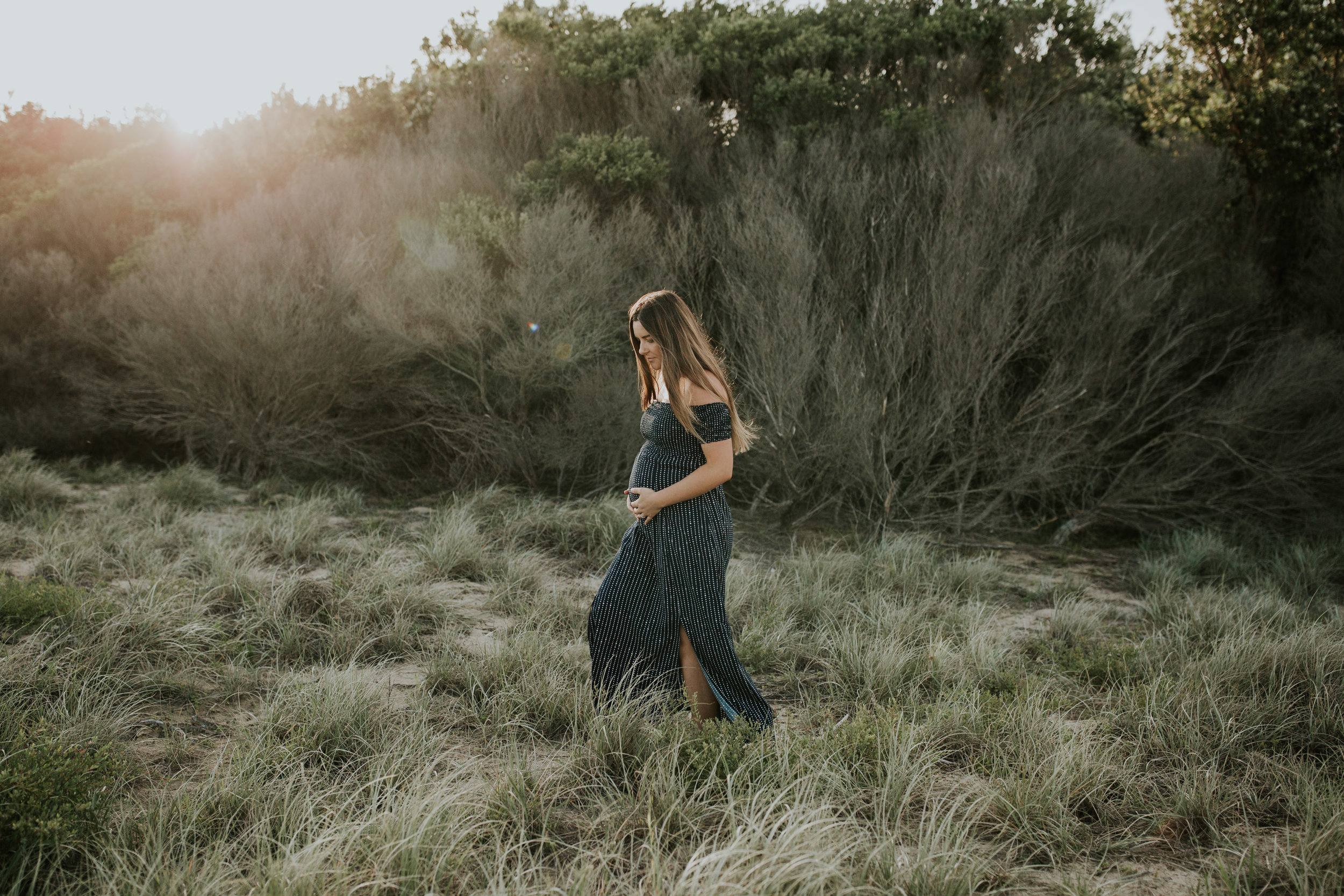 AMY+ANDREW+SHOALHAVEN+HEADS+BEACH+MATERNITY+SESSION+CANDID-10.jpg