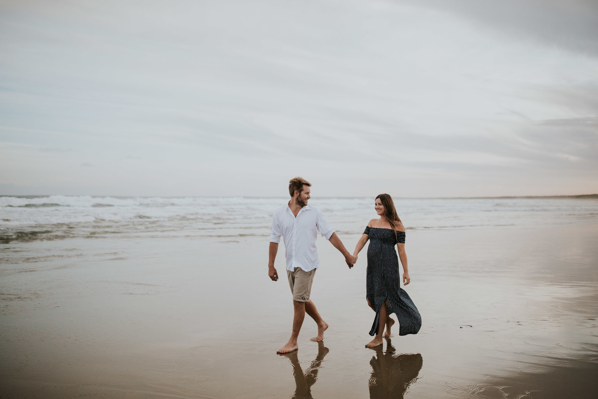 AMY+ANDREW+SHOALHAVEN+HEADS+BEACH+MATERNITY+SESSION+CANDID-22.jpg