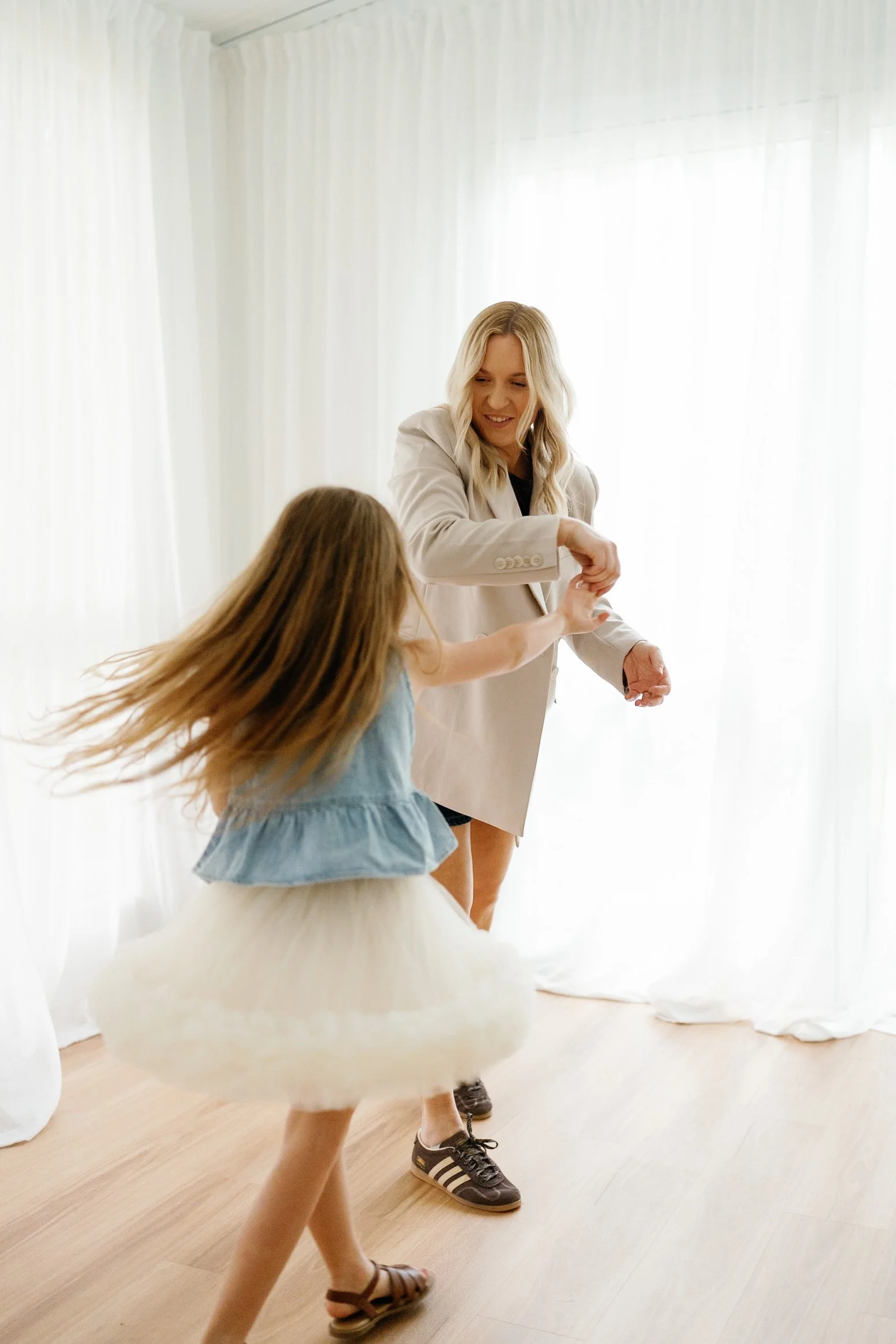 Emma And the Kids -74.JPG