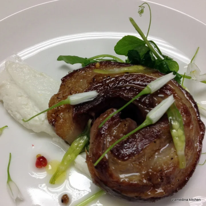 1-Lamb+Belly,+ricotta,+pickled+onion+blossoms.jpg