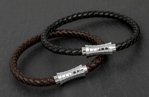 jd-mensleatherbracelet.PNG