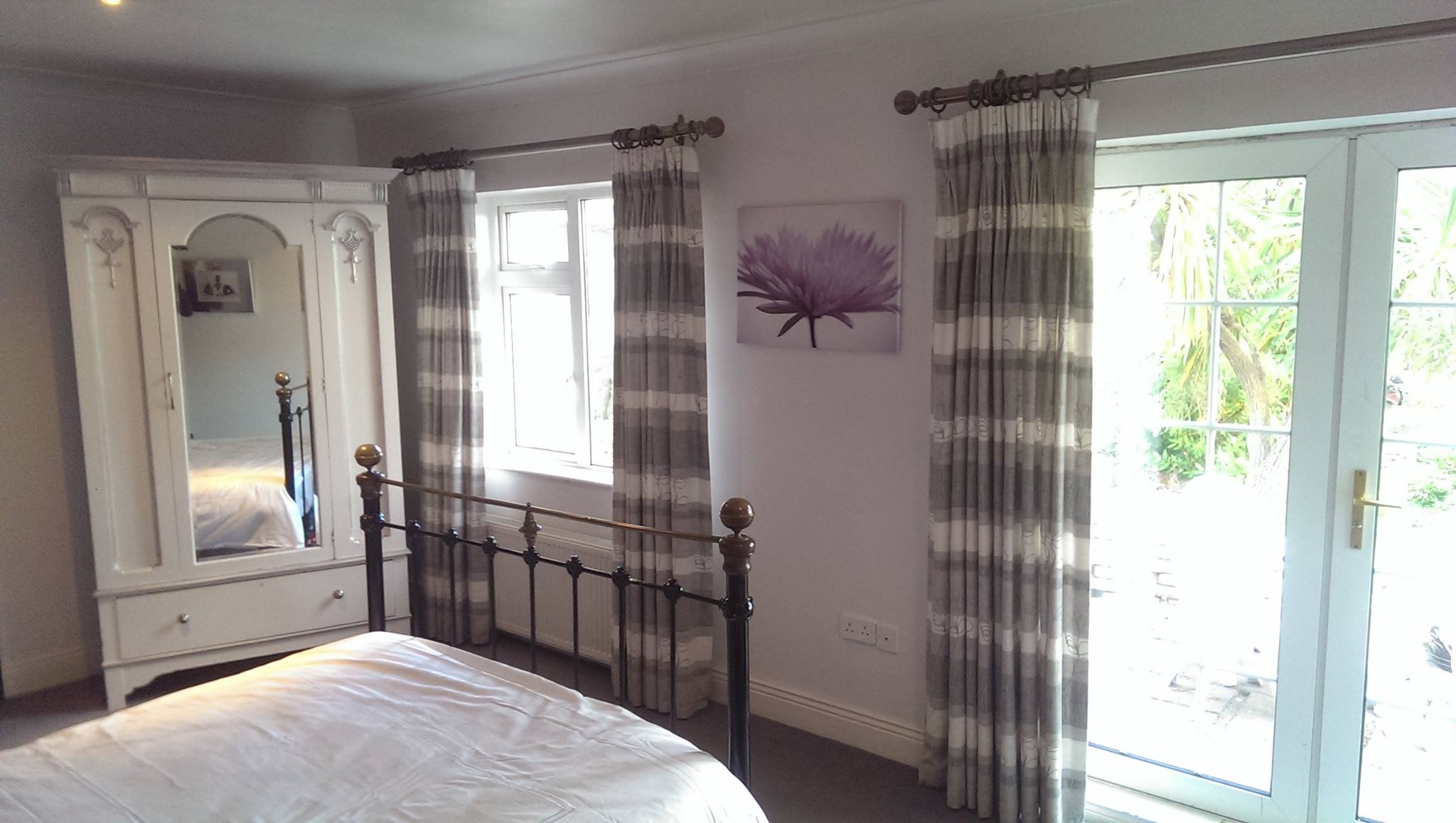 Bedroom Curtains, Monkstown
