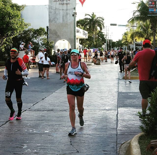 The #IMCozumel run course was so quirky. There were so many details that I loved about this fairly short 3-loop course. I loved downtown - there were swallows imprinted on the street cobblestones out to the lighthouse. There was a drum line that star